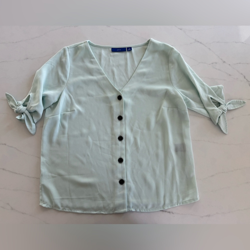 APT9 Mint Button-Down Blouse